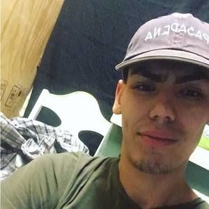 Meet your Posher, Jonathan